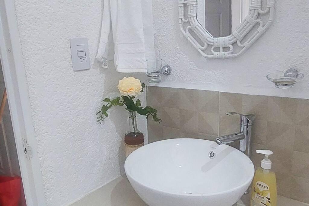Casa El Conquistador/excelenteubicacion/2hab/wifi Holiday home Merida